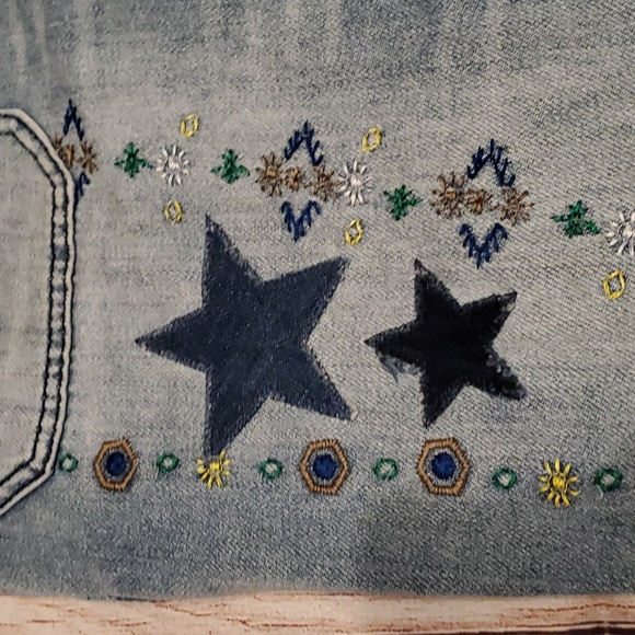 Free People Delphine High Waist Wide Flare Leg Embroidered Blue Jeans Sz 28 - Picture 5 of 14